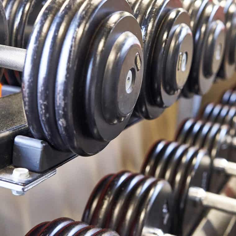 Best Barbells For Seasoned Lifters & Beginners Too! (2021 Update)